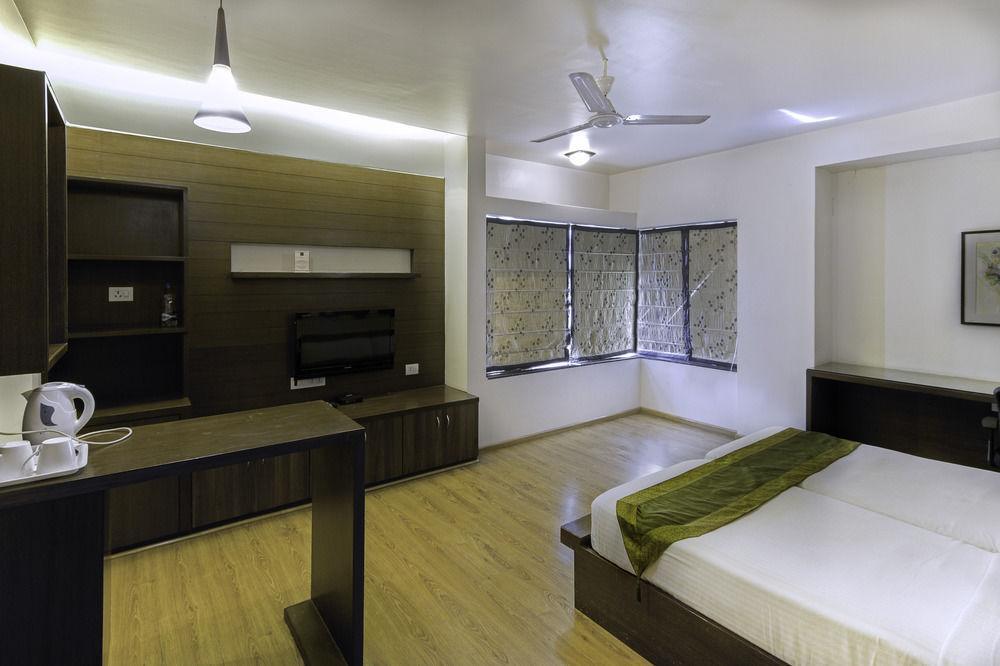 Corporate Stay Пуна Экстерьер фото